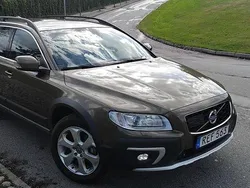 Brun Begagnad 2016 Volvo XC70 Standard SUV | 195 000 kr (Bra pris)