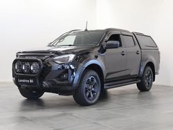 Svart (onyx black metallic) Begagnad 2024 Isuzu D-Max Van | 833 375 kr