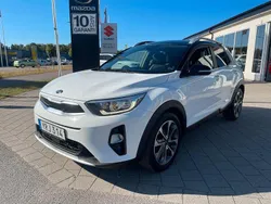 Vit Begagnad 2019 Kia Stonic Advance SUV | 168 000 kr (Marknadspris)