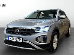 Silver (pyrit silver metallic) Begagnad 2022 VW T-Roc Life SUV | 214 900 kr (Marknadspris)