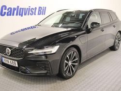 Svart (svart metallic) Begagnad 2024 Volvo V60 Plus Kombi | 496 000 kr (Dyr)