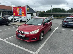 Röd Begagnad 2011 Citroën C4 Halvkombi | 23 000 kr (Bra pris)