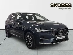 Mörkblå (blå) Begagnad 2022 Volvo XC60 SUV | 419 100 kr (Superpris)