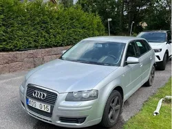 Silver Begagnad 2006 Audi A3 Sportback Attraction Halvkombi | 26 000 kr (Marknadspris)