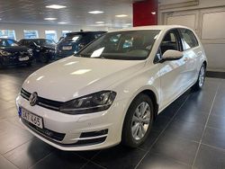 Vit Begagnad 2016 VW Golf VII Halvkombi | 134 900 kr (Lite dyr)