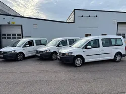 Vit Begagnad 2016 VW Caddy Maxi Life Life Minibuss | 89 600 kr