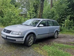 Grå Begagnad 2000 VW Passat Comfortline Kombi | 12 000 kr (Marknadspris)