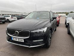 Svart (onyxsvart metallic) Begagnad 2024 Volvo XC60 Core SUV | 499 000 kr (Bra pris)