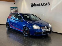 Blå Begagnad 2007 VW Golf V R Halvkombi | 99 900 kr