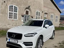 Vit Begagnad 2017 Volvo XC90 Momentum SUV | 295 000 kr (Marknadspris)