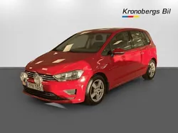 Röd Begagnad 2018 VW Golf VII Halvkombi | 119 900 kr (Superpris)