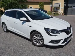 Vit Begagnad 2019 Renault Mégane GrandTour Kombi | 149 900 kr (Marknadspris)