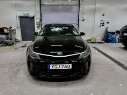 Svart Begagnad 2017 Kia Optima Hybrid Sedan | 152 800 kr (Marknadspris)