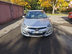Silver Begagnad 2013 Hyundai i30 Sport Halvkombi | 45 000 kr (Marknadspris)
