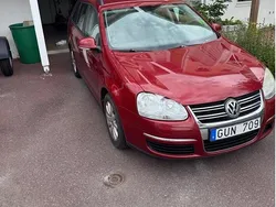 Röd Begagnad 2008 VW Golf Kombi | 35 000 kr (Marknadspris)
