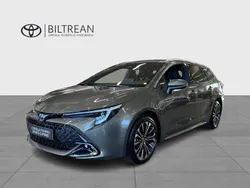 Grön Ny 2024 Toyota Corolla Style Kombi | 384 500 kr (Dyr)