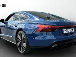 Blå Begagnad 2021 Audi e-tron GT quattro Design Sedan | 579 900 kr (Lite dyr)