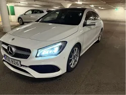 Vit Begagnad 2019 Mercedes CLA200 Shooting Brake AMG Kombi | 239 000 kr (Marknadspris)