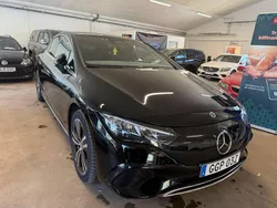 Svart Begagnad 2022 Mercedes EQE350 Avantgarde Sedan | 329 800 kr