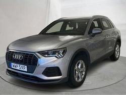Silver Begagnad 2021 Audi Q3 Proline SUV | 309 000 kr (Marknadspris)