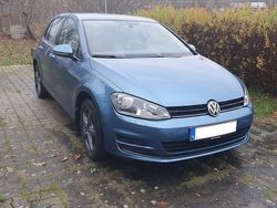 Blå metallic Begagnad 2015 VW Golf VII Halvkombi | 70 000 kr (Bra pris)