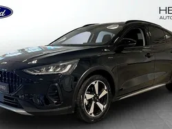Svart (black) Begagnad 2024 Ford Focus Active Halvkombi | 219 900 kr (Bra pris)