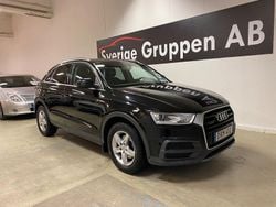 Svart Begagnad 2015 Audi Q3 Comfort SUV | 144 900 kr (Marknadspris)