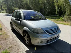 Silver Begagnad 2003 Citroën C3 Halvkombi | 27 000 kr (Marknadspris)