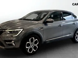 Grå Begagnad 2022 Renault Arkana SUV | 199 900 kr (Superpris)