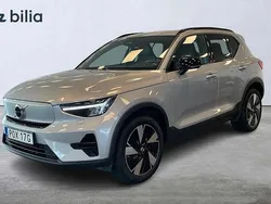 Silver Begagnad 2023 Volvo XC40 Core SUV | 439 900 kr
