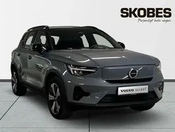 Grå Begagnad 2023 Volvo XC40 Core SUV | 374 400 kr