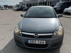 Grå Begagnad 2007 Opel Astra Halvkombi | 20 000 kr (Marknadspris)