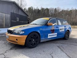 Begagnad 2002 BMW 330 Kombi | 22 500 kr