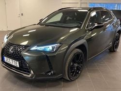 Grön Begagnad 2022 Lexus UX 250h Sport Line SUV | 319 000 kr (Marknadspris)