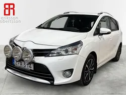 Vit Begagnad 2018 Toyota Verso Minibuss | 179 900 kr (Marknadspris)