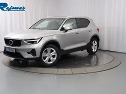 Silver Begagnad 2024 Volvo XC40 Core SUV | 349 900 kr (Marknadspris)
