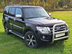 Svart Begagnad 2012 Mitsubishi Pajero SUV | 85 000 kr