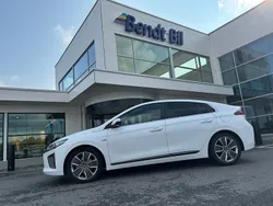 Vit Begagnad 2018 Hyundai Ioniq Eco Sedan | 157 400 kr (Bra pris)
