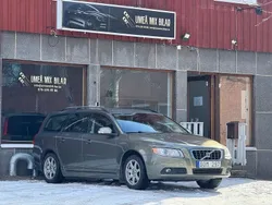 Grön Begagnad 2009 Volvo V70 Momentum Kombi | 63 000 kr (Bra pris)