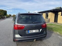 Grå Begagnad 2013 Seat Alhambra Ecomotive Minibuss | 139 000 kr (Bra pris)
