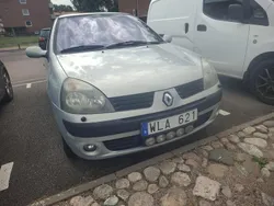 Grå Begagnad 2005 Renault Clio R.S. Halvkombi | 12 900 kr (Marknadspris)