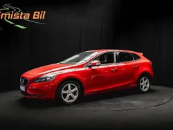 Röd Begagnad 2017 Volvo V40 Kombi | 168 800 kr (Marknadspris)