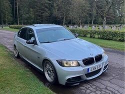 Grå Begagnad 2009 BMW 318 Comfort Edition Sedan | 62 000 kr (Lite dyr)