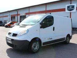 Vit Begagnad 2013 Renault Trafic Van | 59 000 kr (Bra pris)