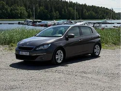 Brun Begagnad 2014 Peugeot 308 Halvkombi | 65 000 kr (Marknadspris)
