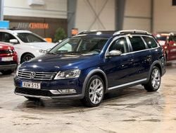 Blå (night blue metallic) Begagnad 2014 VW Passat Alltrack Kombi | 119 900 kr (Marknadspris)