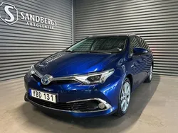 Mörkblå Begagnad 2015 Toyota Auris Touring Sports Executive Kombi | 169 500 kr (Marknadspris)