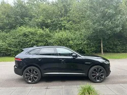 Svart Begagnad 2017 Jaguar F-Pace S SUV | 239 000 kr