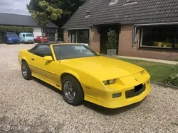 Gul Begagnad 1988 Chevrolet Camaro Cab | 198 000 kr