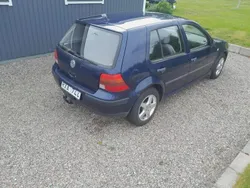Blå Begagnad 2001 VW Golf IV Halvkombi | 4 000 kr (Superpris)